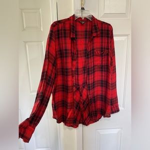 COPY - Lucky Brand Split-Tail Plaid Jegging Button Down - Size Large